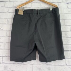 Nike Shorts Men's Size 38 Chino Shorts 8" Inseam Nike Golf Gray NWT